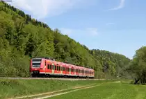425 308-4 als RE 19087 (Stuttgart Hbf-Rottweil) bei Sulz 16.5.17