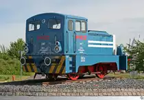 Seit 2. Juni 2017 ziert diese V 23 Lokomotive mit Werbung für die Modellbahnfirma Piko einen Verkehrskreisel im Sonneberger (Thüringen) Stadtteil Oberlind. Die Aufnahme entstand am 8. Juni 2017.