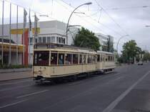 TW 3802  der BVG beim Strassenbahn - Korso zum Anlass des 125-J�hrigen Jubil�ums der Strassenbahn in Berlin in der Lichtenberger Siegfriedstrasse 2006