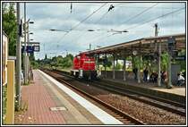 294 806 f�hrt nach dem Zustellen von G�terwaggons in D�lmen, LZ Richtung Recklinghausen zur�ck. Aufgenommen in Haltern am See.