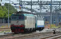 Italien: E652 089 / 652 063-0 in Padova/Padua 07.06.2017