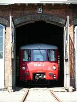 Die Hafenferckeltaxe VT 172 001 darf kurz frische Luft und
ein paar Sonnenstrahlen genie�en am 04.05.07 im ehem. Bw Neustrelitz