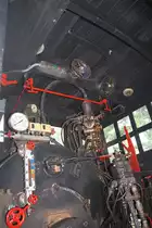 Blick in den Führerstand der betriebsfähigen AFR SL25 (Class B 28-2 Shay, Lima, Bj.1914, Fab.Nr. 2787). Chaiyi Garage am 03.Juni 2017.