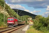 155 110-0 (WFL) fuhr am 17.06.17 den Piko-Sonderzug von Berlin nach Pressig Rothenkirchen. Wegen Bauarbeiten mussten die Reisenden mit Bussen nach Sonneberg ins Piko Werk gebracht werden. Hier ist der Zug bei der Rückfahrt in Remschütz zu sehen.