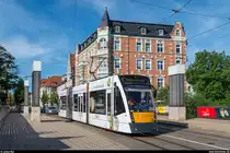 Strassenbahn Nordhausen: Combino Classic 108 überquert am 1. Juni 2017 auf der Linie 1 die Zorge auf der Fahrt Richtung Bahnhofsplatz.