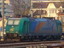 185 549-3 der Firma RAIL4CHEM abgestellt bei minius Tremaraturen im SBB Personenbahnhof von Biel-Bienne am 16.02.2007