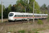 BR 411 Tz1110 als ICE1758 in Leipzig-R�ckmarsdorf. (20.04.07)
