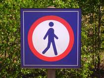 Modernes Verbotsschild in Elmshorn. 04.05.07