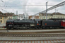 SBB/S.N.C.F: Grosser Bahnhof Payerne vom 24. Juni 2017.
Zwischenhalt des Extrazuges mit der frisch aufgearbeiteten VALLORBE S.N.C.F 141.R.568. 
Foto: Walter Ruetsch   