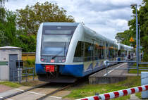 Stadler GTW der UBB am Haltepunkt Ahlbeck Ostseetherme.  - 27.05.2015