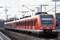 KÖLN, 02.02.2017, 422 506-6 im Bahnhof Messe/Deutz