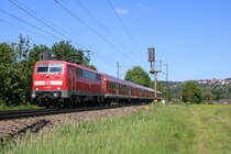 111 082 als RB nach Ulm am 26.5.17  bei Uhingen.