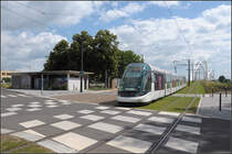Von Deutschland kommend -

Eine Citadis-Tram erreicht nach Querung des Rheines das Stadtgebiet von Straßburg am Port du Rhin.

25.06.2017 (J)