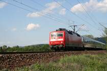 120 127 mit einem IC bei Weinheim.