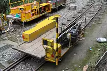Nummernlose Kleinwagen im Bahnmeisterstützpunkt auf der Shuishan Line am 06.Juni 2017.