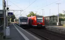 Der IC 2223 aus Berlin nach Aachen-Hbf nd kommt aus Richtung Mönchengladbach-Hbf,Rheydt-Hbf,Wickrath,Beckrath,Herrath und fährt durch Erkelenz in Richtung Baal,Hückelhoven-Baal,Brachelen,Lindern,Süggerath,Geilenkirchen,Frelenberg,Zweibrüggen,Übach-Palenberg,Rimburg,Finkenrath,Hofstadt,Herzogenrath, Kohlscheid,Richterich,Laurensberg,Aachen-West,Aachen-Schanz,Aachen-Hbf. 
Aufgenommen vom Bahnsteig 1 in Erkelenz. 
Bei Sommerwetter am Abend vom 8.6.2017.