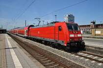 146 278 steht am 3.7.2017 mit dem RE6 (RE10615)  Westfalen-Express  von Köln/Bonn Flughafen nach Minden(Westf) im Bochumer Hauptbahnhof.