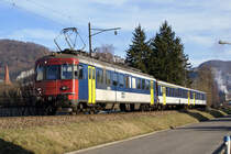 OeBB: Regionalzug mit RBe 4/4 205 bei Balsthal am 20. Januar 2008 auf der Fahrt nach Oensingen.
Foto: Walter Ruetsch