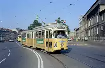 København / Kopenhagen Københavns Sporveje SL 10 (DÜWAG-GT6 867) Innenstadt, Slotsholmen, Vindebrogade / Stormbroen im September 1968.