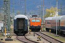 Am 17.11.2015 stand northrail/Centralbahn 1142-635 immer noch mit ihren Wagen abgestellt im südlichen Vorfeld von Basel Bad Bf und wartete auf ihre nächste Leistung gen Norden.