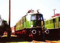 E18 31 in Dresden 01.05.2000