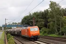 Arcelor 145-CL 001 mit leeren Wagen auf dem Weg in Richtung Ruhrgebiet.
Fotografiert am 30. Juli 2016 in Bückeburg.