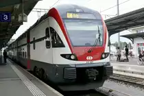 RABe 511 027 der als Ersatz IC von Romanshorn nach Weinfelden (Brig) fährt am 31.7.17.