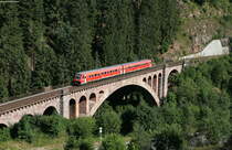 611 018-2 als RE 22313 (Rottweil-Neustadt(Schwarzw)) auf der Gutachbrücke 7.8.17