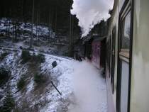 Eine Br 99 72 der Harzuerbahn Auf dem Weg zum Brocken.Aufgenommen im Winter 2004.