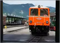 Die Diesellok-Legende 2095.13 der BWB wird in Bezau aus dem Schuppen gezogen. 
9. Juli 2017