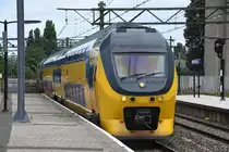 DEN HAAG (Provinz Zuid-Holland), 05.08.2017, Einfahrt eines IC in den Bahnhof Hollands Spoor