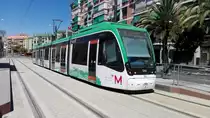 CAF Urbos 3, Wagen 303, Metro Granada, Haltestelle Villarejo, Granada (Spanien), 08.08.2017, in Probefahrt. 
