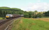 077 032-6 (EK 56009) nach Schwandorf wurde am 16.08.17 über Marktredwitz umgeleitet. Hier ist der Zug bei Lengenfeld/Groschlattengrün zu sehen.