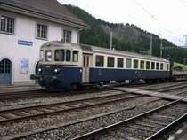 Zum Beladen in Kandersteg wird am 01.07.2005 ein Zug der Autoverlad L�tschberg bereitgestellt. Es f�hrt der BLS - Steuerwagen 946. Ziel des Zuges wird Iselle sein. 