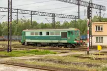 Am 7. Juli 2017 fährt ST43-295 (630 139-5) im Bahnhof Wegliniec neuen Aufgaben entgegen. 