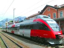 4024 085-5 (Talent) steht am Bhf. Saalfelden als R 5266 bereit; 070510