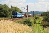 363 515-8, 363 506-7 und 742 190-8 zu sehen am 29.08.17 in Chotikov.