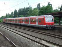 Die S2 richtung Dortmund Hbf f�hrt in den Bf Herne ein. 11.5.07