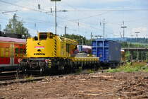 In Neckarelz steht schon seit einigen Tagen dieser Kirow-Kran abgestellt, ich habe ihn am Samstag den 2.9.2017 von der Güterstraße aus abgelichtet.