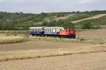 BIF 2062 053-1 am 27.August 2017 mit dem SLP 17111 zwischen Matzen und Prottes.