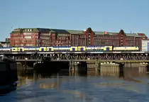 ME 146-09 mit DLr 81996 (Tostedt–Hamburg Hbf) am 02.06.2017 auf der Oberhafenbr�cke in Hamburg
