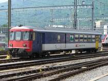SBB - Steuerwagen 2 Kl. mit Gep�ckabteil BDt 50 85 82-34 904-1 abgestellt im SBB Bahnhof von Biel / Bienne am 29.04.2007