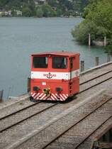 Im Hafengel�nde bei Luzern entdeckt.
Weiss jemand genaueres �ber diesen Schienentraktor?
11.05.2007