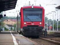 Dieser RE-Zug nach Langenau(W�rtt) stand am 10.05.07 in Aalen. Dies ist der Triebwagen Br.650 322-1