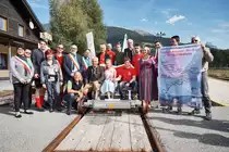 Im Zuge des Käsefestivals am 23. und 24. September 2017 in Kötschach-Mauthen haben wir Probefahrten mit Fahrrad-Draisinen angeboten. 
Die Draisinen wurden uns dankenswerterweise von der  Weinvierteldraisine, zur Verfügung gestellt.
Über 400 Personen nutzten, der teils schlechten Wetterlage zum Trotz, die Gelegenheit für eine Probefahrt und waren sichtlich begeistert.

Am Samstag durften wir auch eine große Abordnung unserer Bahnfreunde aus dem benachbarten Friaul begrüßen, die ebenfalls ihre Fahrrad-Draisine für Probefahrten nach Kötschach mitgebracht haben.
Bei dem Treffen mit unseren italienischen Freunden wurde außerdem die Partnerschaft zwischen Comitato Pendolari Alto Friuli und dem Verein Gailtalbahn feierlich besiegelt.
Wir freuen uns auf eine gute Zusammenarbeit mit unseren italienischen Freunden und viele gemeinsame Projekte über die Grenzen hinweg!

<a href= http://www.gailtalbahn.at/ >www.gailtalbahn.at</a>
<a href= https://www.facebook.com/vereingailtalbahn/ >www.facebook.com/vereingailtalbahn</a>