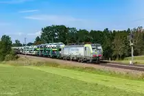 475 404 der BLS Cargo zieht am 23.09.2017 ihren Autozug an Hilperting vorbei in Richtung Rosenheim