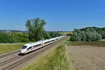 Ein ICE 3 am 05.08.2017 bei Vierkirchen. 