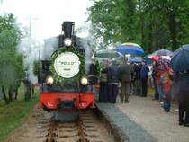 Nach 40 Jahren f�hrt die 99 4511 erstmalig am 12. Mai 2007 wieder in den Bahnhof Lindenberg ein.