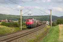 Der Henkelzug ist eine sehr zuverlässige Güterzugleistung. Auch am 17.8.17 fuhr der Henkelzug mit der 140 856 durch Mitteldachstetten in Richtung Würzburg. Auch das Personal der BayernBahn ist stetts freundlich und grüßte auch hier zuverlässig zurück ;D