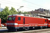 MGB exBVZ - HGe 4/4 II 1 Name: Matterhorn am 17.05.1991 in Brig - Zahnrad-LOKOMOTIVE - �bernahme: 03.07.1990 - SLM5419/ABB - 1932 KW - Gewicht 64,00t - L�P 14,78m - zul�ssige Geschwindigkeit 90/Z35 km/h - Lebenslauf: ex BVZ HGe 4/4 II 1 - 2003 MGB HGe 4/4 II 1 - Hinweis: Name noch verh�llt 
